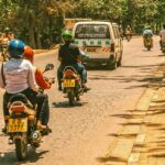 Motorradtaxis sind in Ostafrika weit verbreitet.